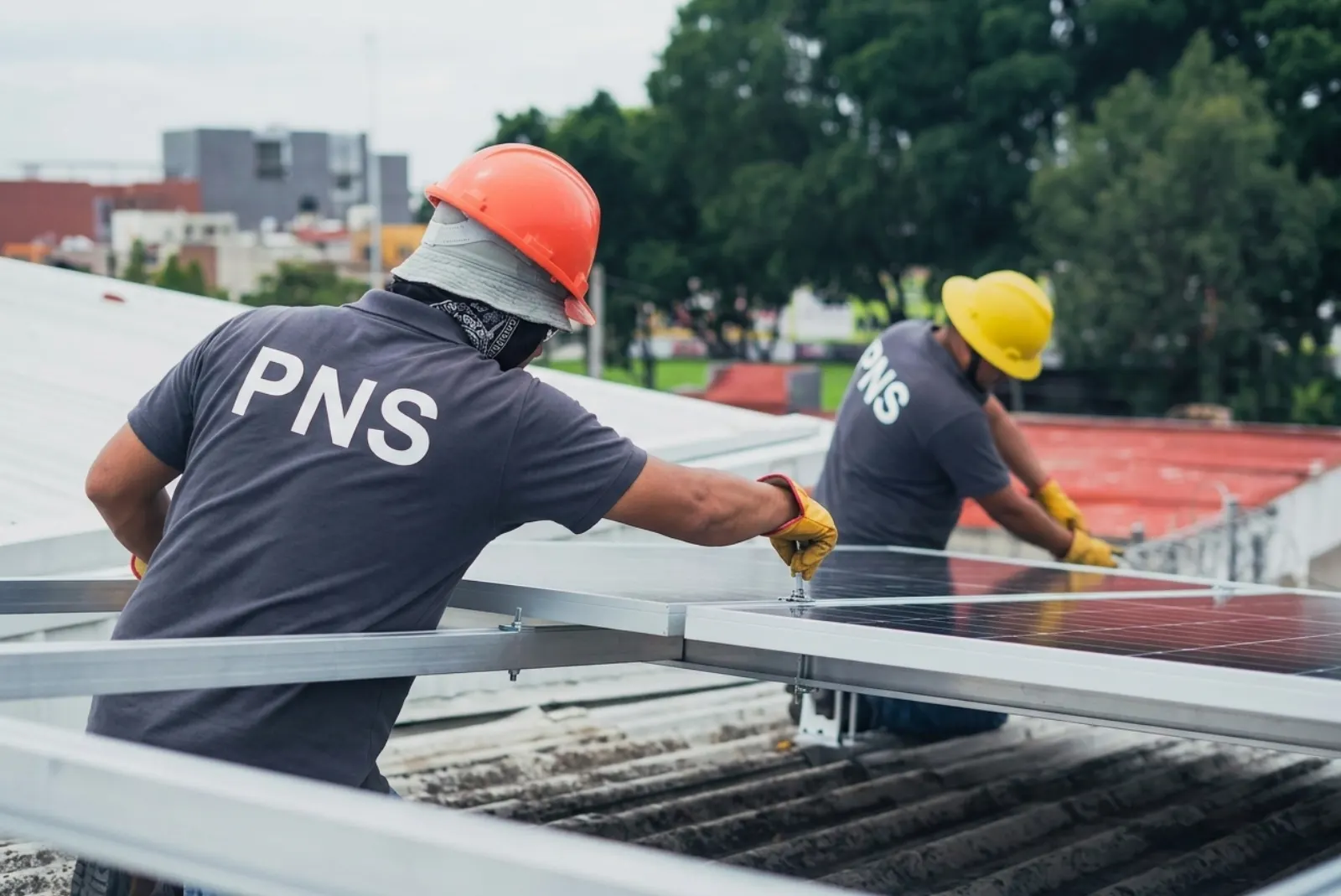 Panneaux solaires dans l'Indre-et-Loire
